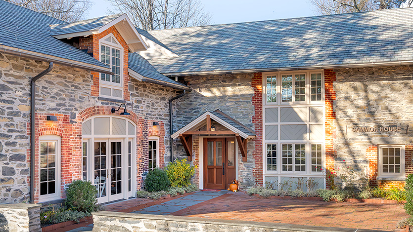 Image of exterior of Sammon House. Photo by Benson Delaney ’27/Marist University.